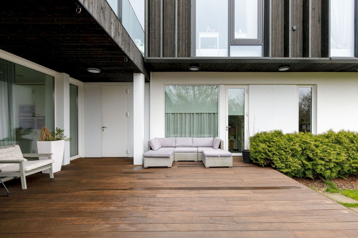 Harku vald, Muraste küla, Ladva tn 3