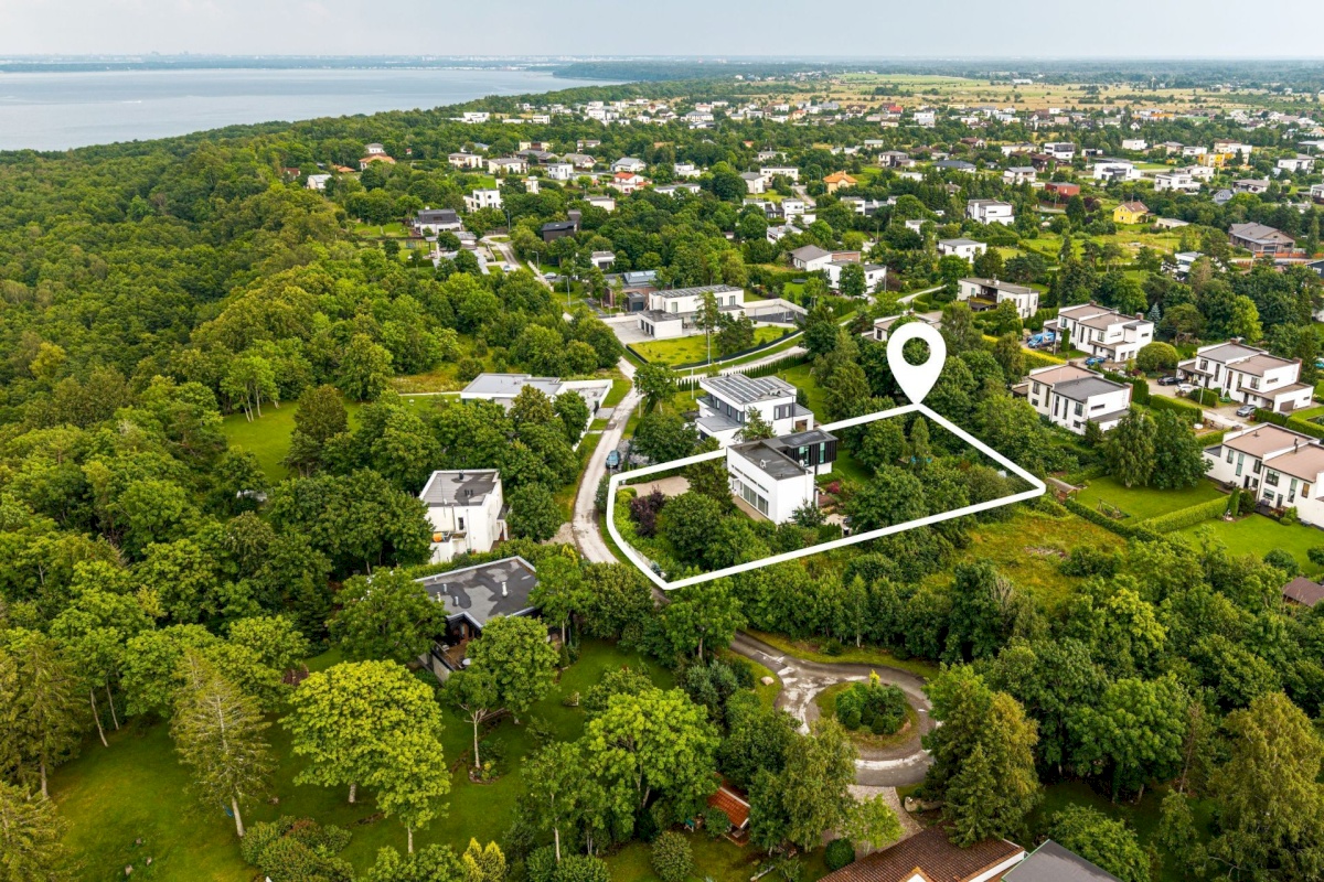 Harku vald, Muraste küla, Ladva tn 3