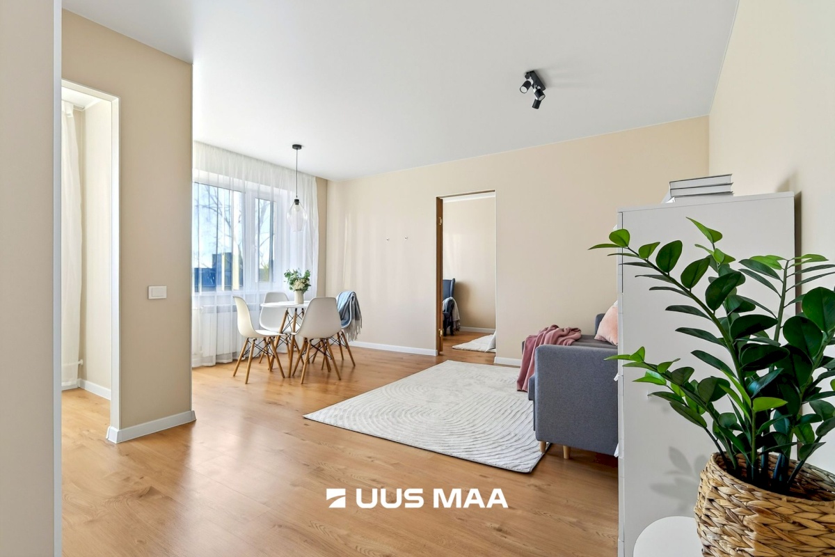 Tallinn, Mustamäe linnaosa, Akadeemia tee 52