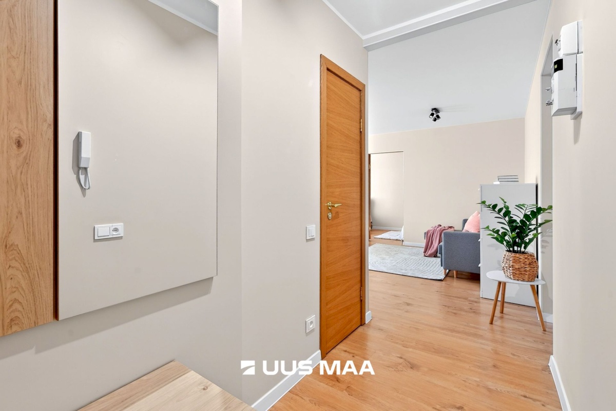 Tallinn, Mustamäe linnaosa, Akadeemia tee 52