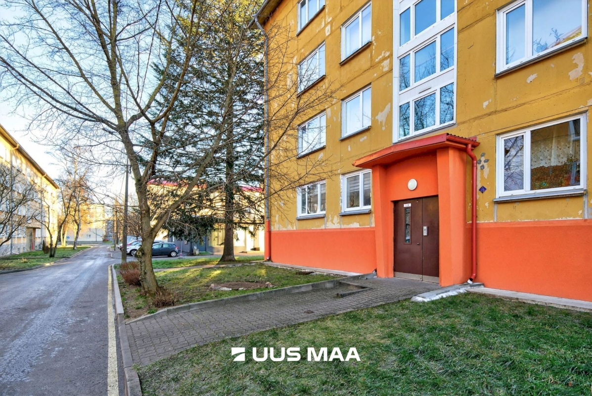 Tallinn, Mustamäe linnaosa, Akadeemia tee 52