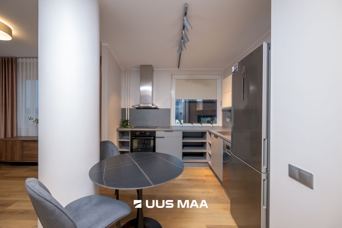 Tallinn, Kesklinna linnaosa, Südalinn, Tartu mnt 18