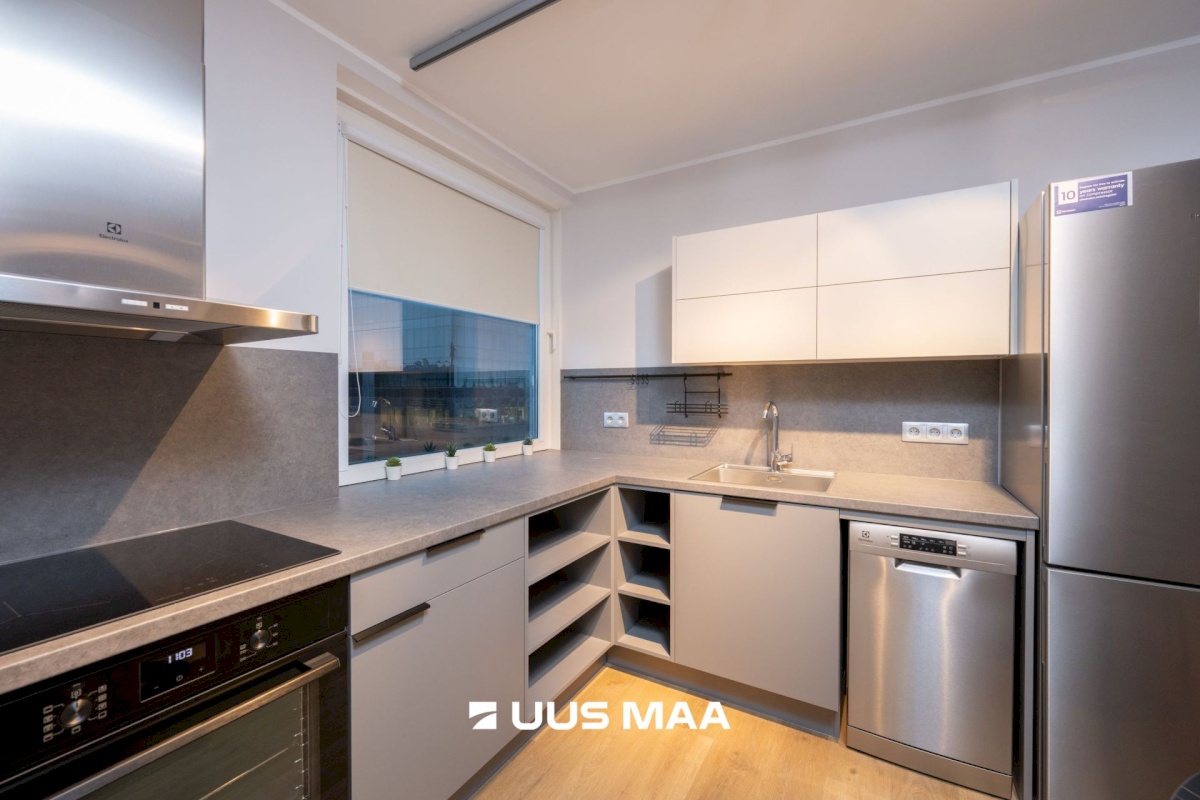 Tallinn, Kesklinna linnaosa, Südalinn, Tartu mnt 18