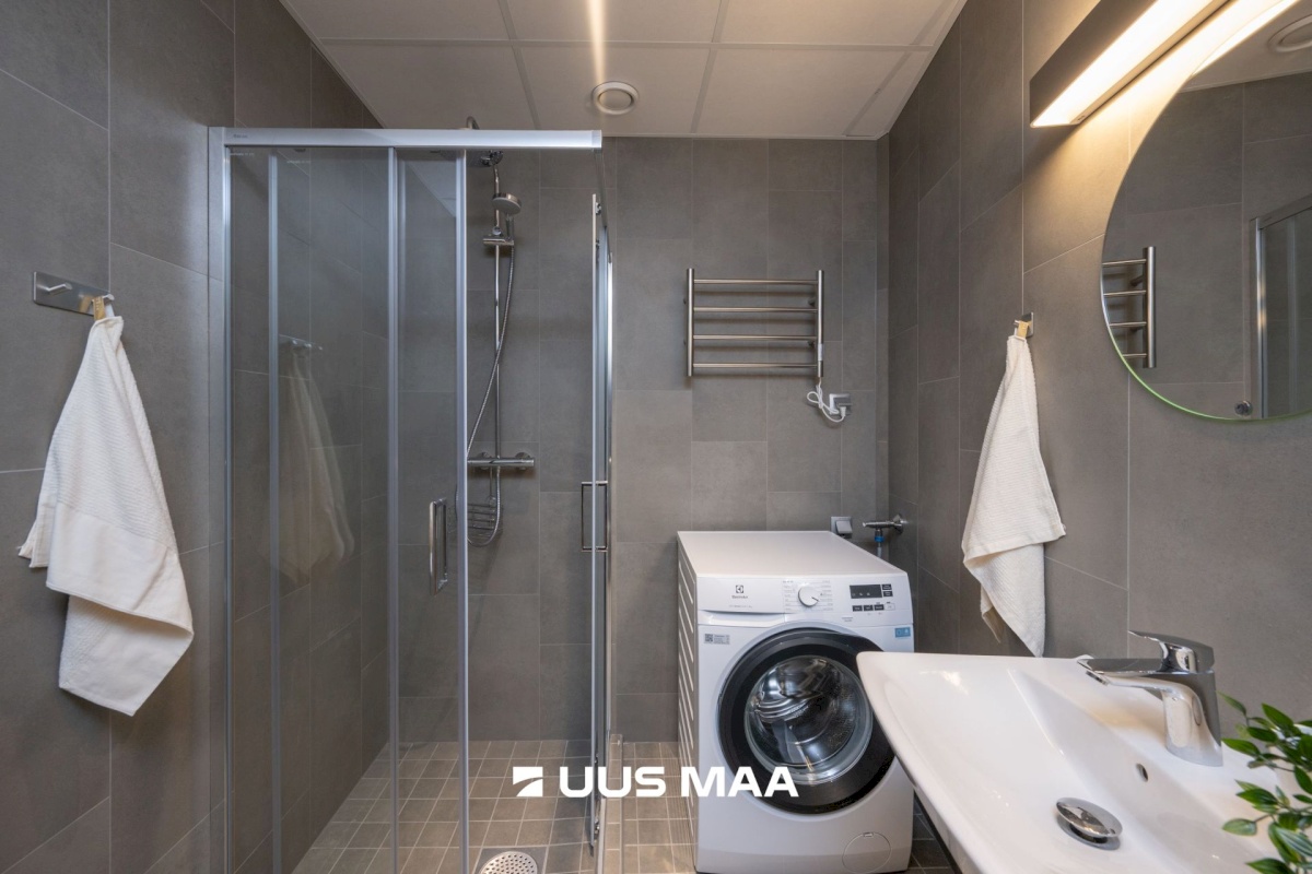 Tallinn, Kesklinna linnaosa, Südalinn, Tartu mnt 18