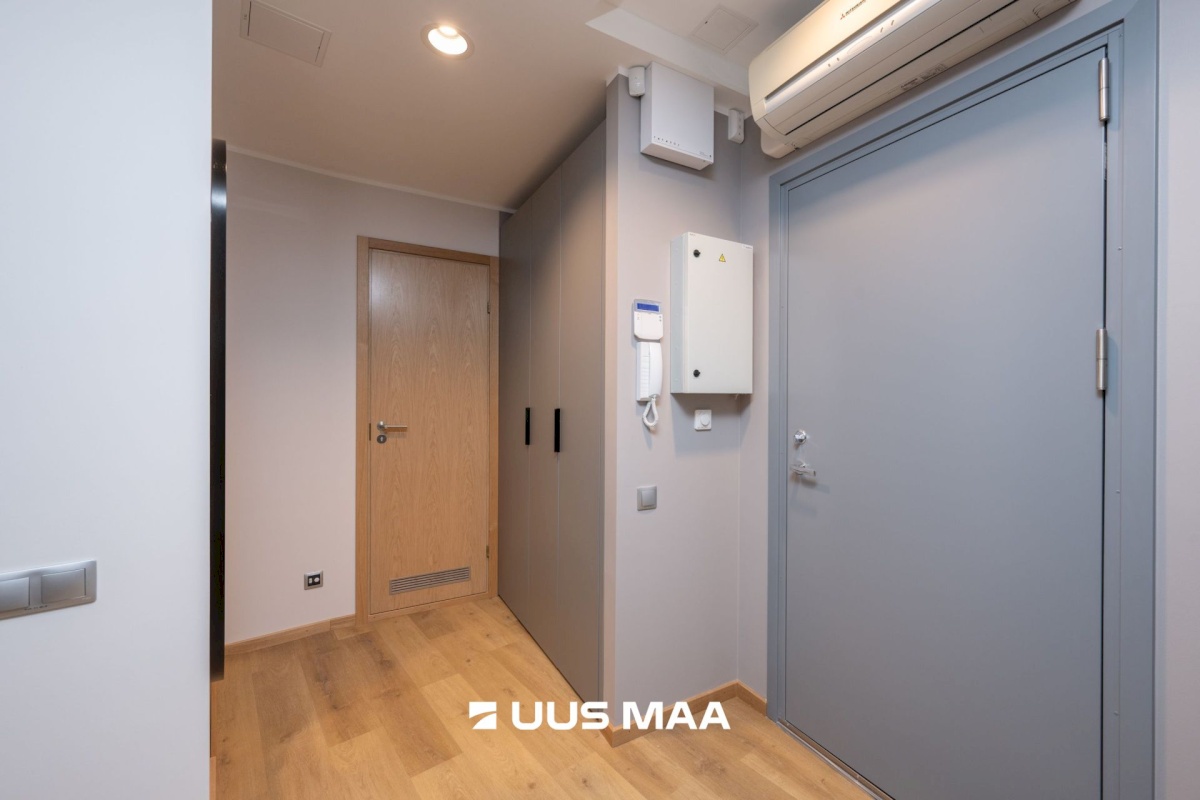 Tallinn, Kesklinna linnaosa, Südalinn, Tartu mnt 18