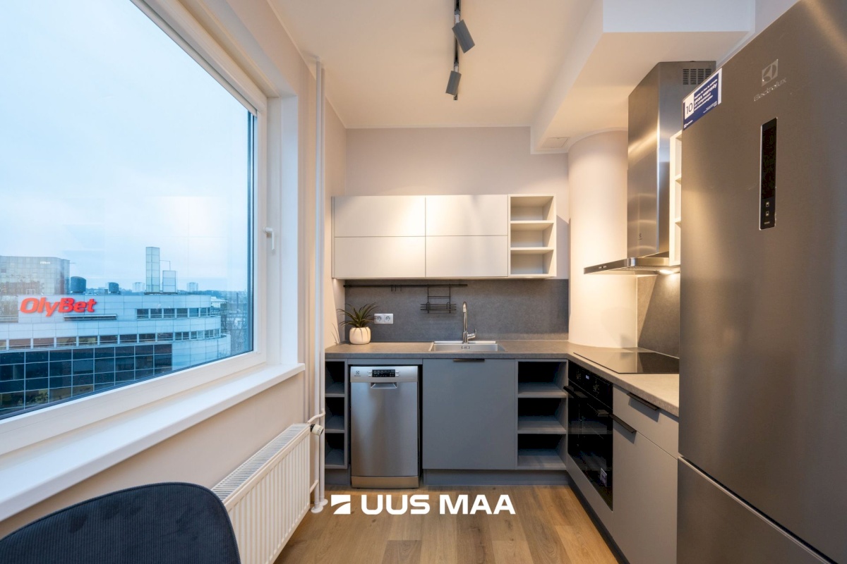 Tallinn, Kesklinna linnaosa, Südalinn, Tartu mnt 18