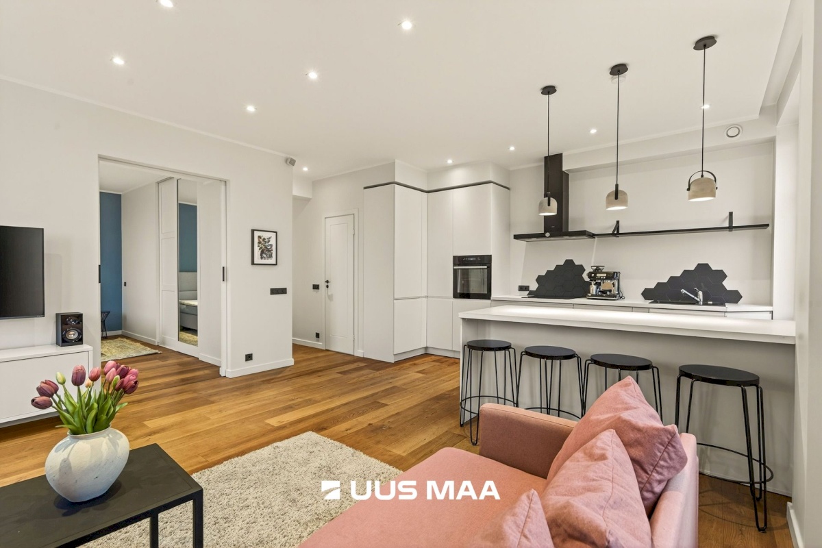 Tallinn, Kesklinna linnaosa, Pärnu mnt 62a