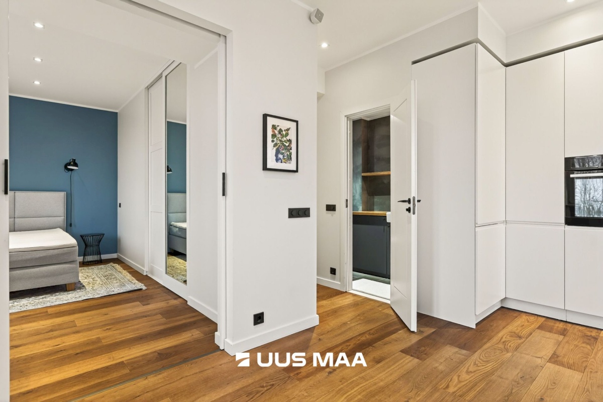 Tallinn, Kesklinna linnaosa, Pärnu mnt 62a