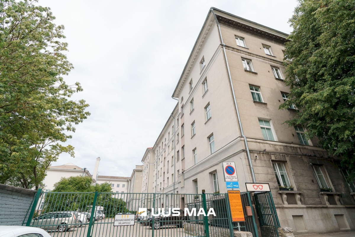 Tallinn, Kesklinna linnaosa, Pärnu mnt 62a