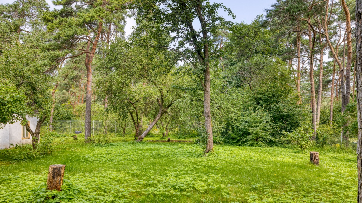 Tallinn, Nõmme linnaosa, Hiiu, Kaare 11a