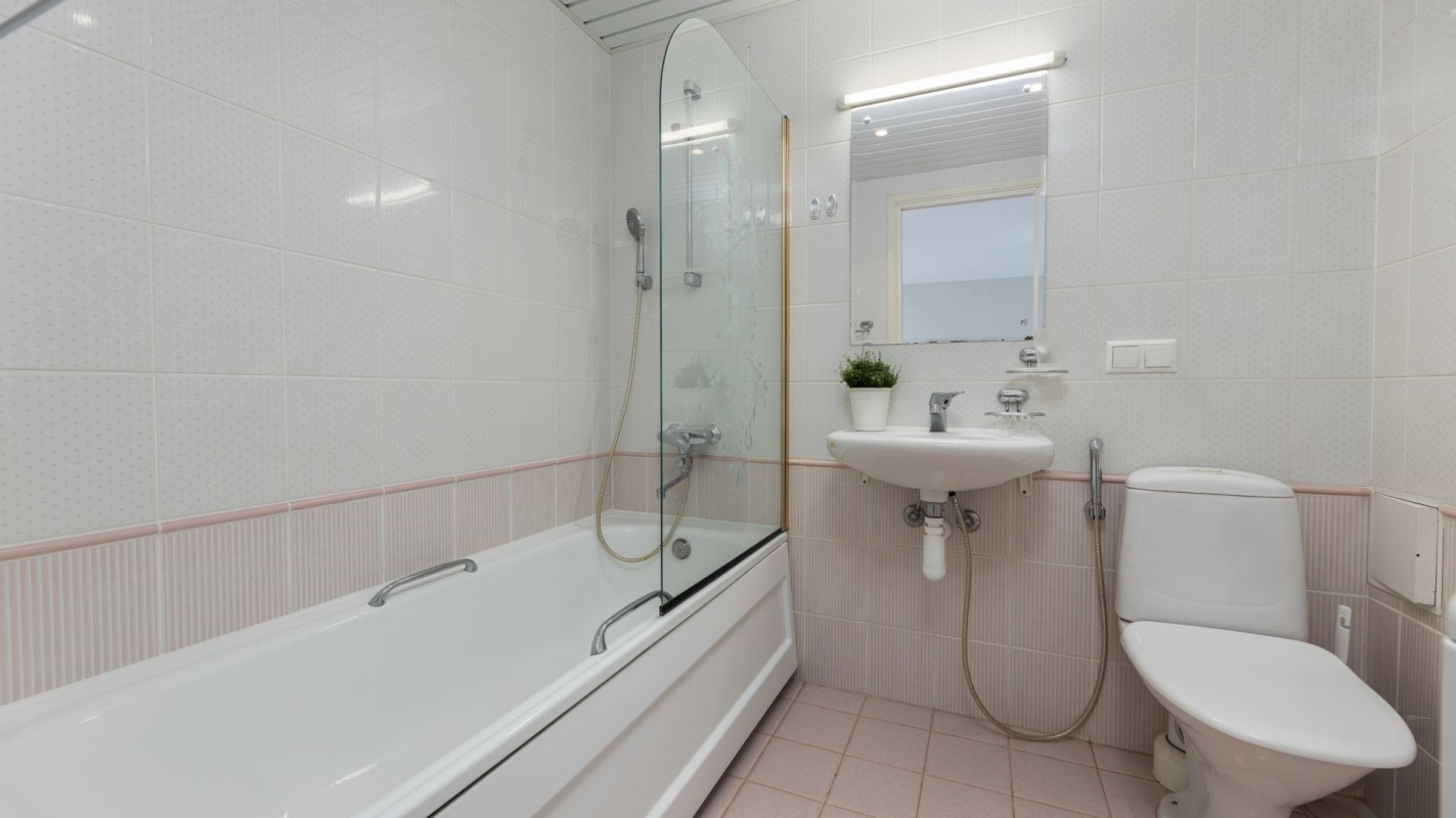 Tallinn, Kesklinna linnaosa, Kadriorg, F. R. Faehlmanni 5