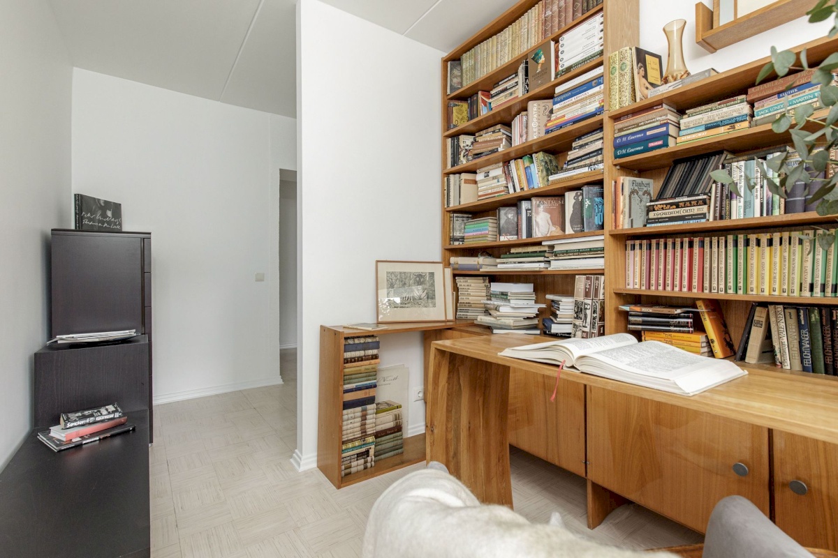 Tallinn, Kesklinna linnaosa, Kompassi, Gonsiori 12