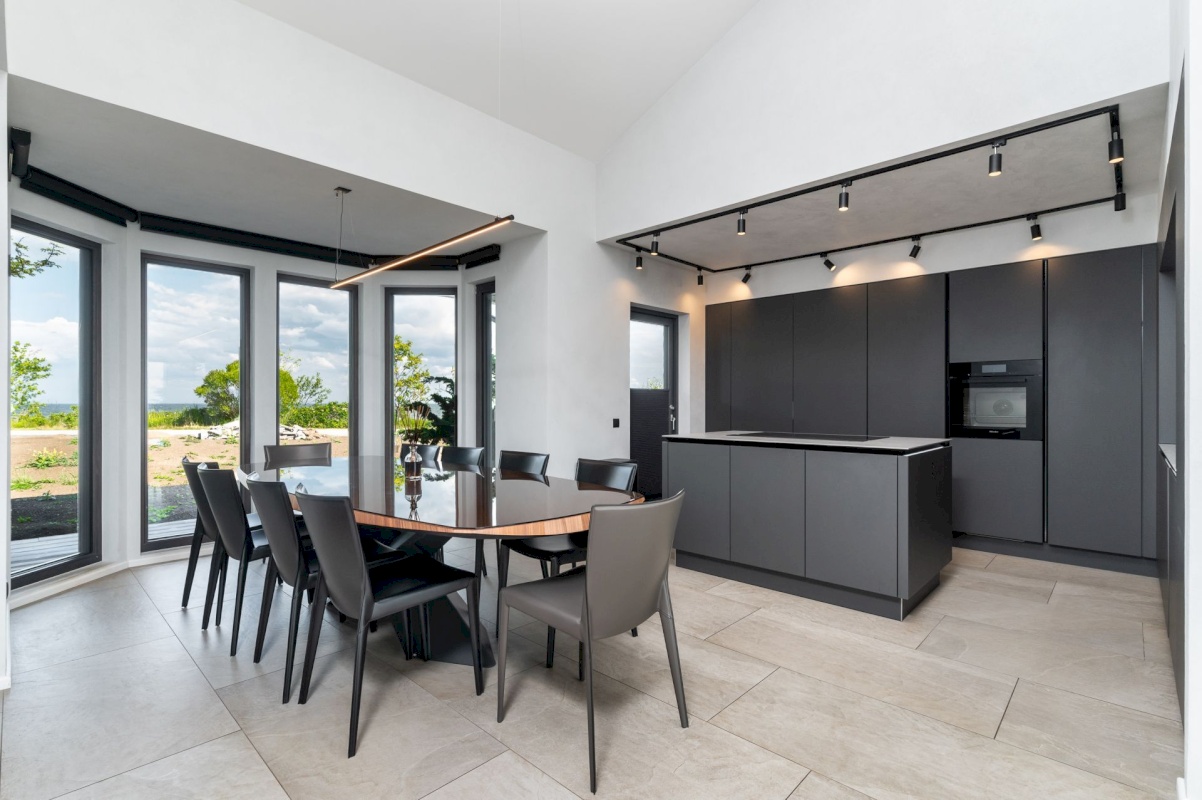 Viimsi vald, Rohuneeme küla, Sääre tee 37