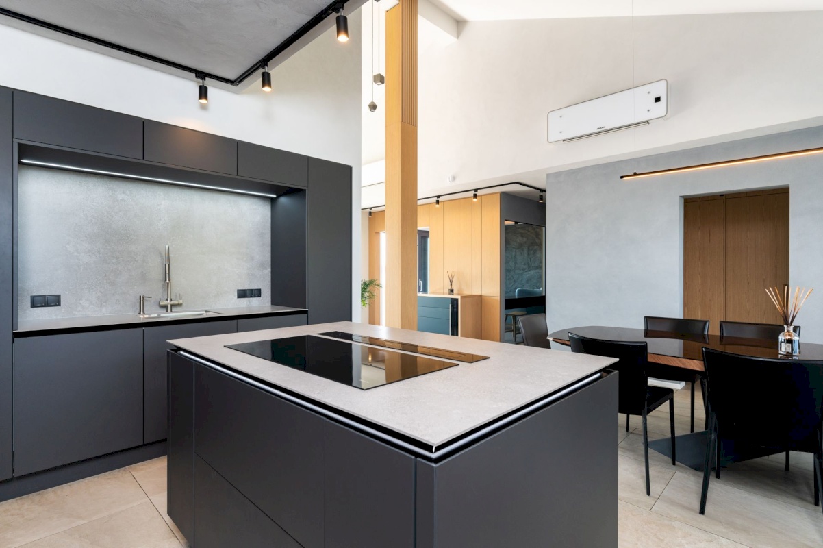 Viimsi vald, Rohuneeme küla, Sääre tee 37