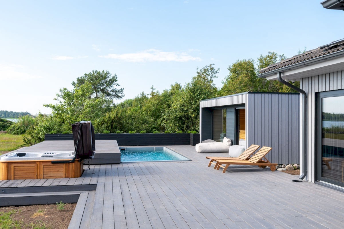 Viimsi vald, Rohuneeme küla, Sääre tee 37