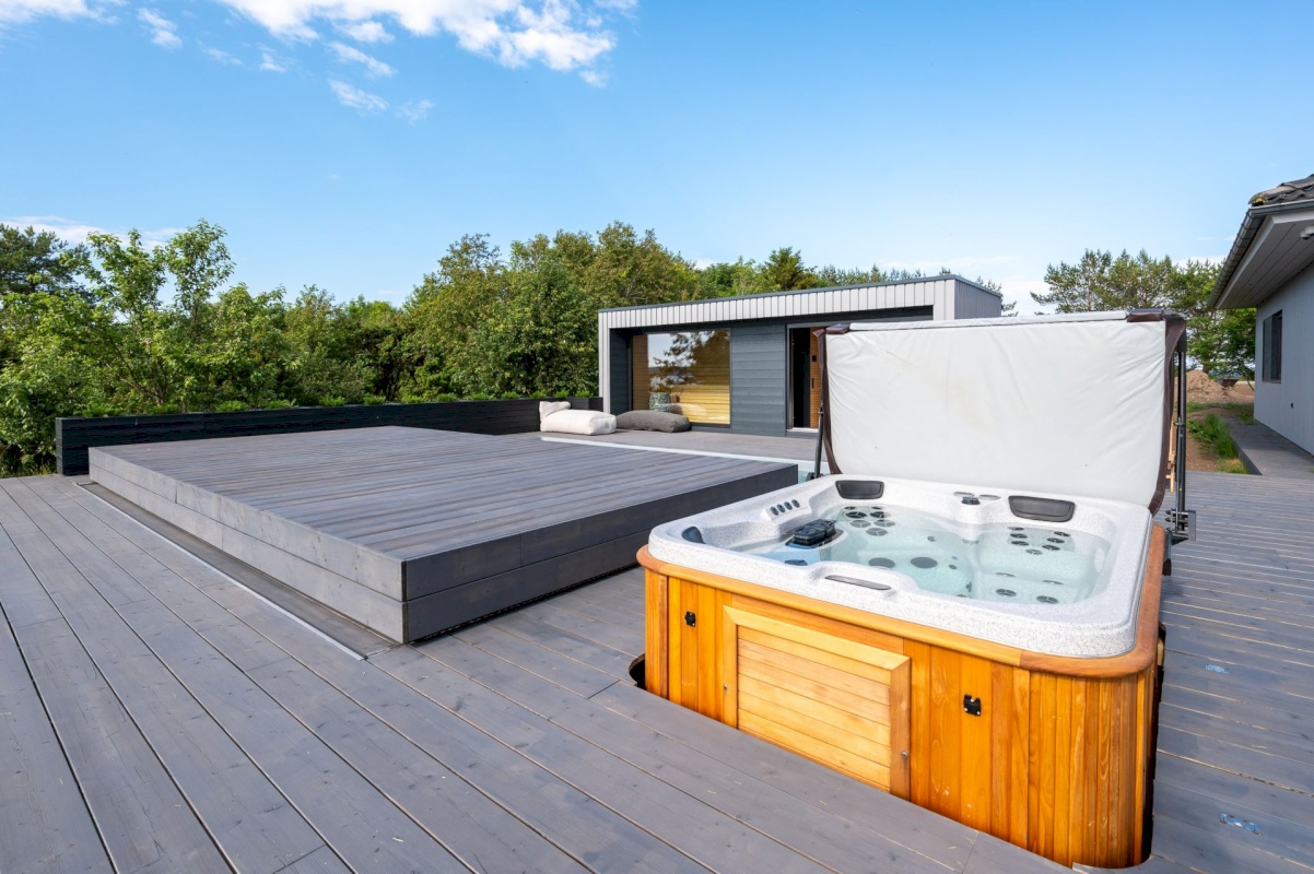 Viimsi vald, Rohuneeme küla, Sääre tee 37