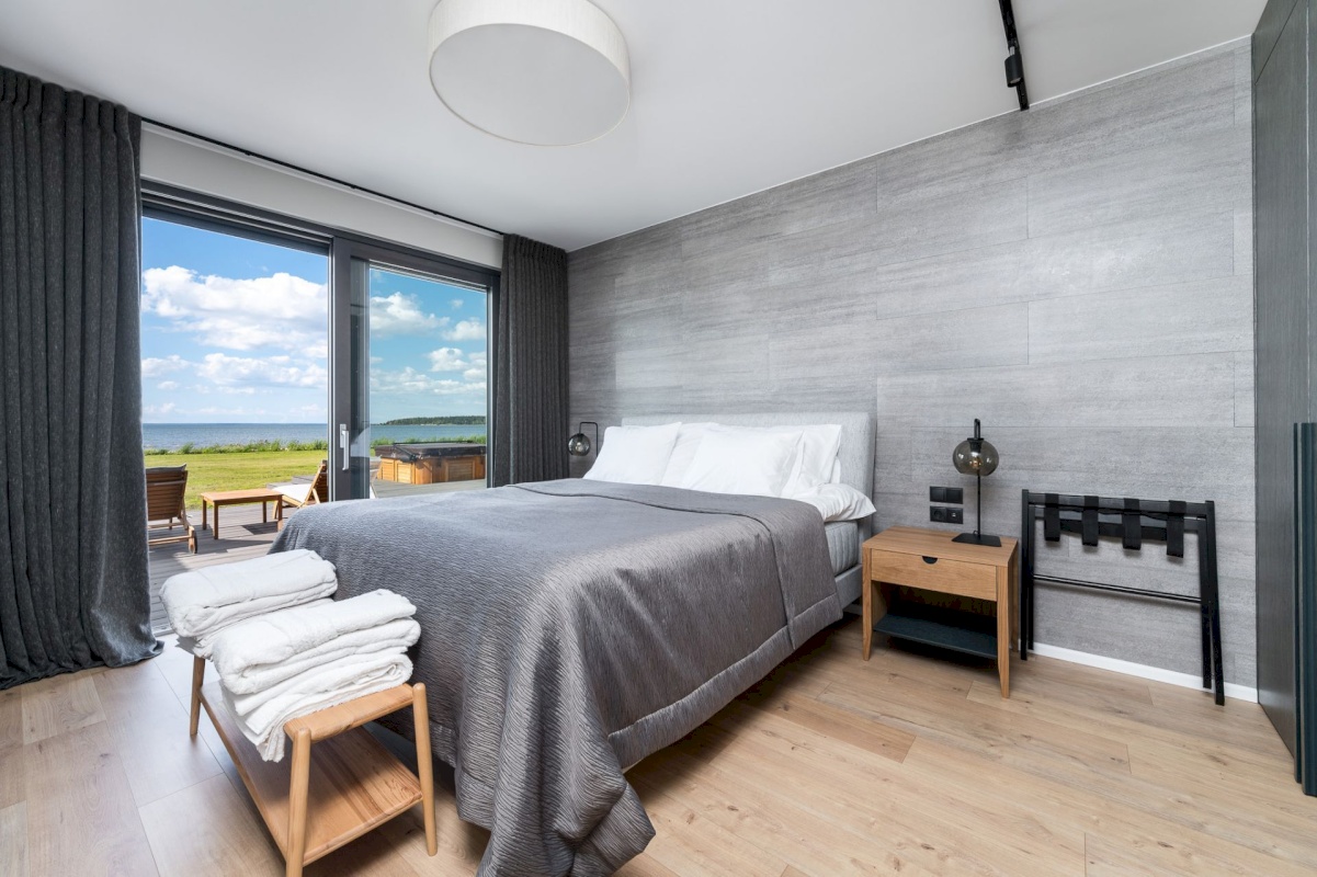 Viimsi vald, Rohuneeme küla, Sääre tee 37