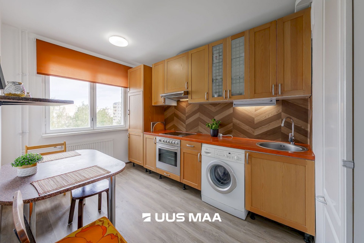 Tallinn, Lasnamäe linnaosa, Mustakivi, Mahtra tn 56