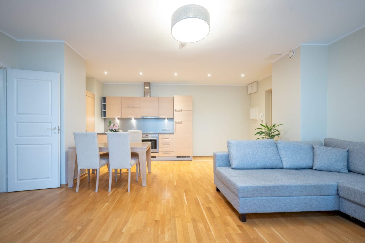 Tallinn, Kesklinna linnaosa, Tina tn 24