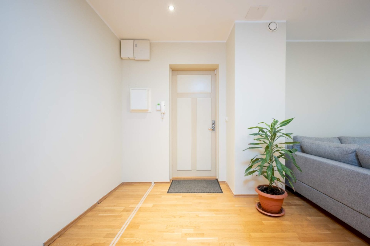 Tallinn, Kesklinna linnaosa, Tina tn 24