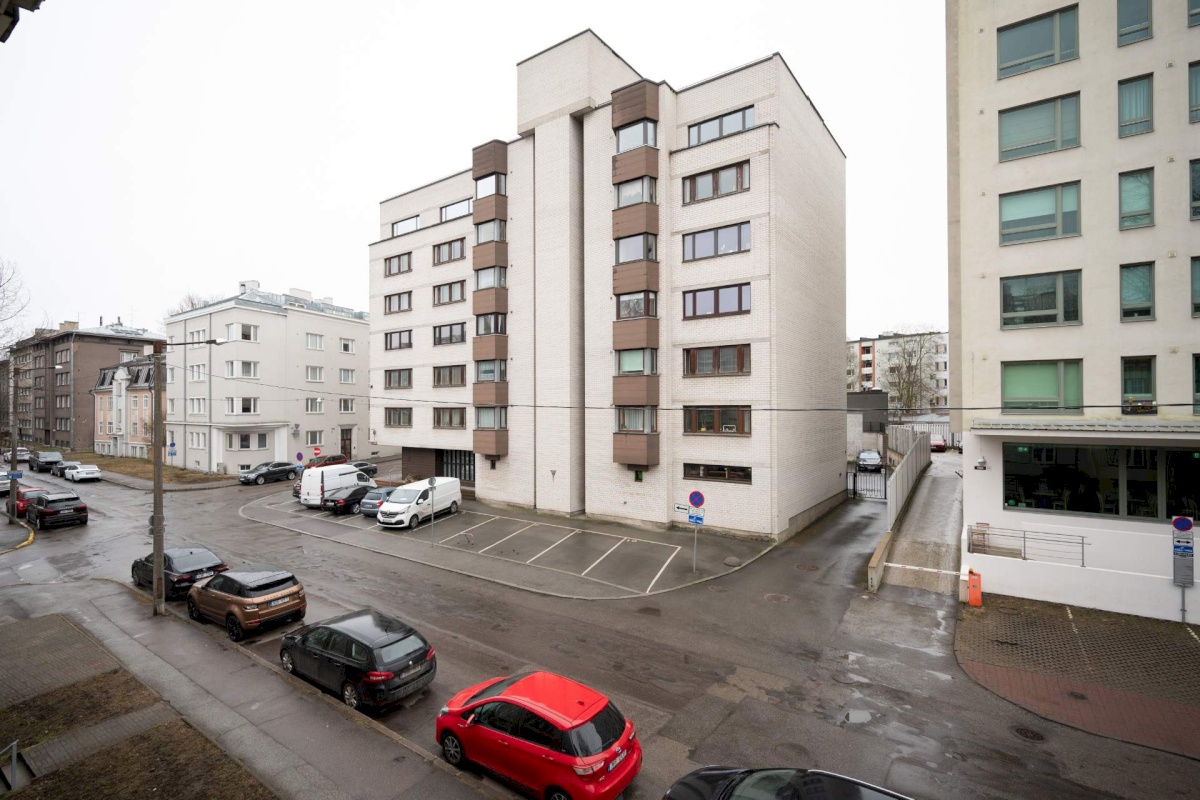 Tallinn, Kesklinna linnaosa, Tina tn 24