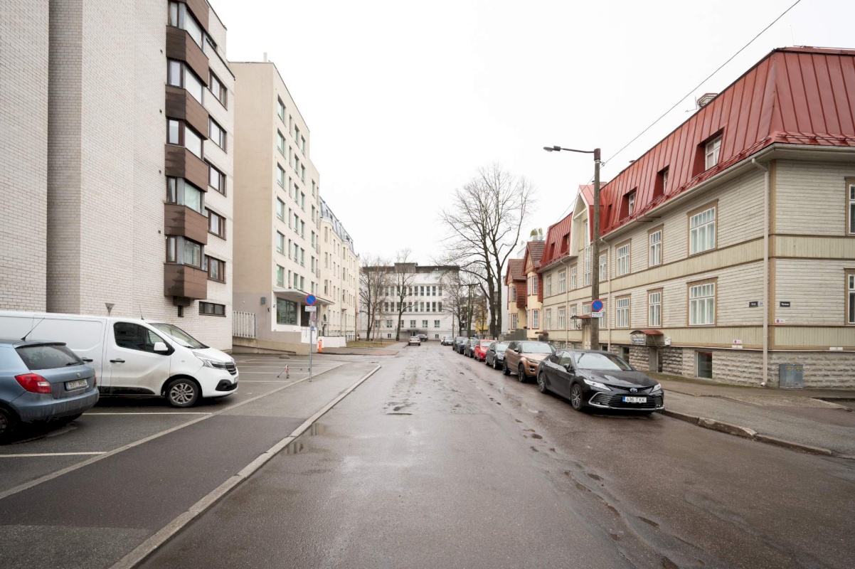 Tallinn, Kesklinna linnaosa, Tina tn 24