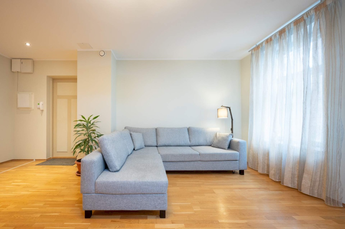 Tallinn, Kesklinna linnaosa, Tina tn 24