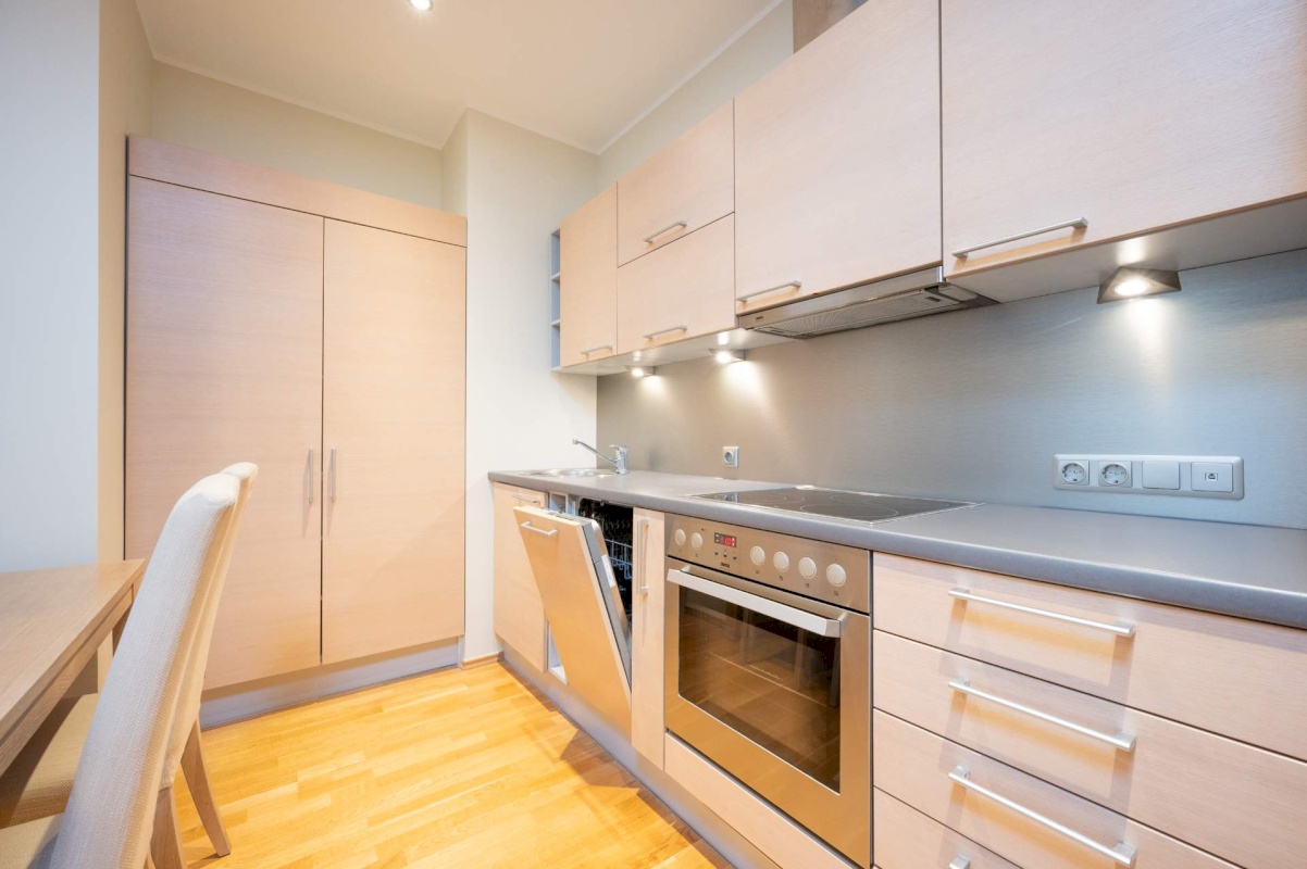 Tallinn, Kesklinna linnaosa, Tina tn 24