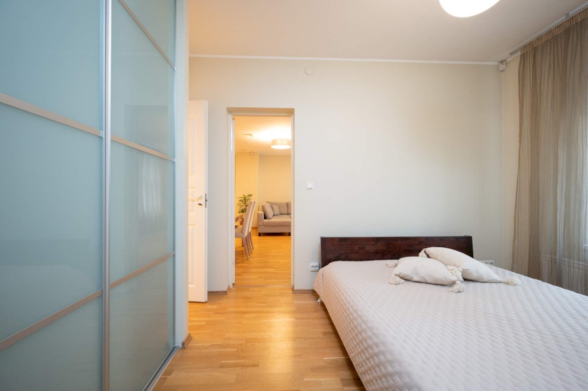 Tallinn, Kesklinna linnaosa, Tina tn 24