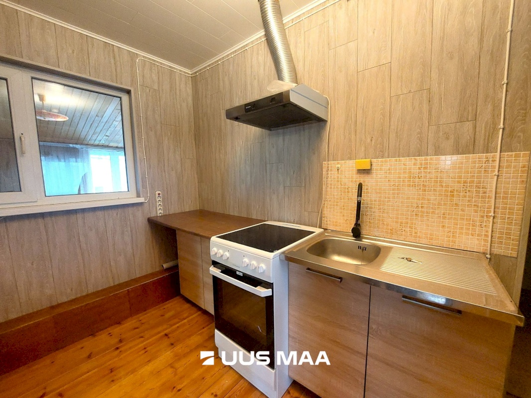 Viljandi linn, Uueveski, Kullamäe 9