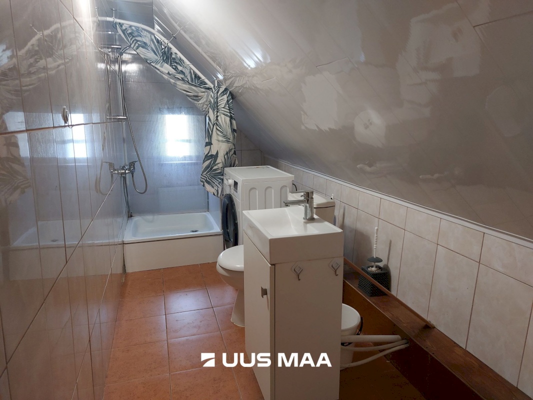 Viljandi linn, Uueveski, Kullamäe 9