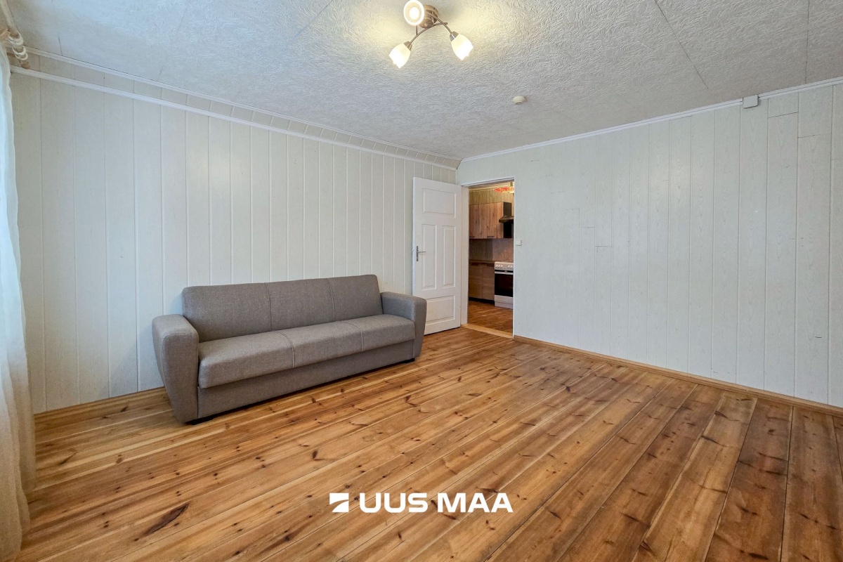 Viljandi linn, Uueveski, Kullamäe 9