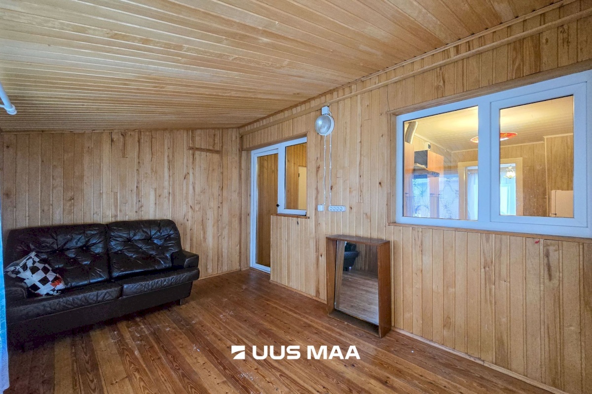 Viljandi linn, Uueveski, Kullamäe 9