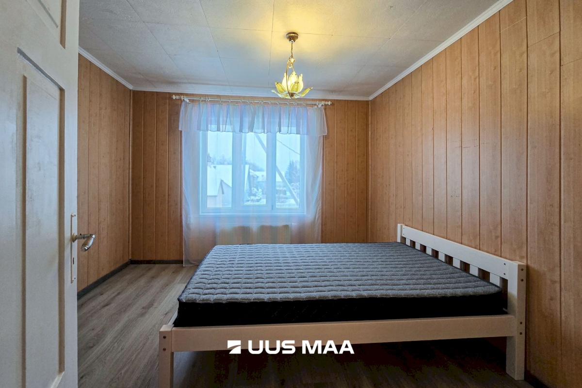 Viljandi linn, Uueveski, Kullamäe 9