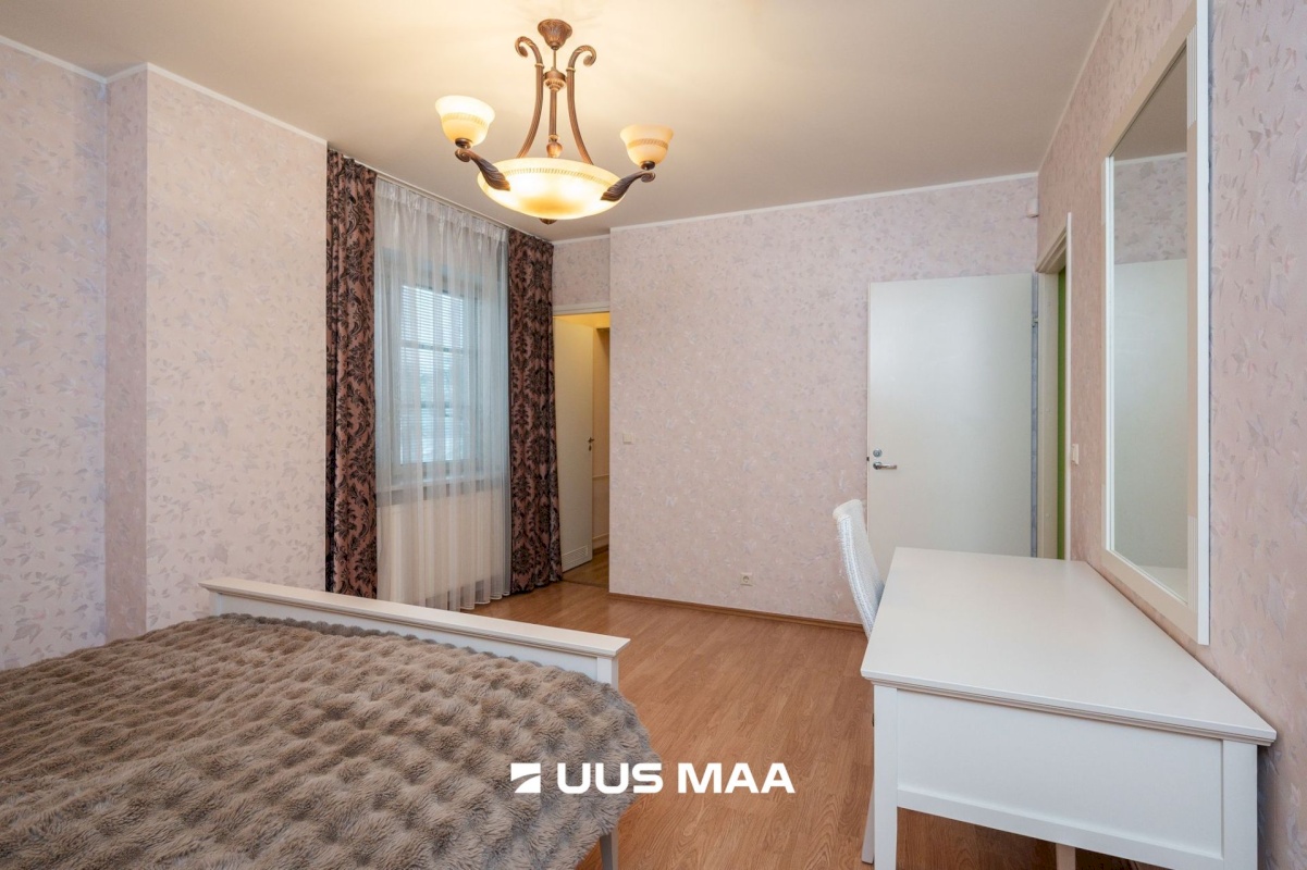 Tartu linn, Tartu linn, Kesklinn, Ülikooli 6