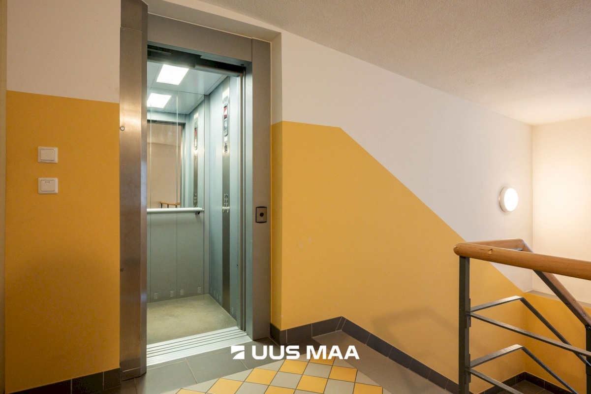 Tartu linn, Tartu linn, Kesklinn, Ülikooli 6