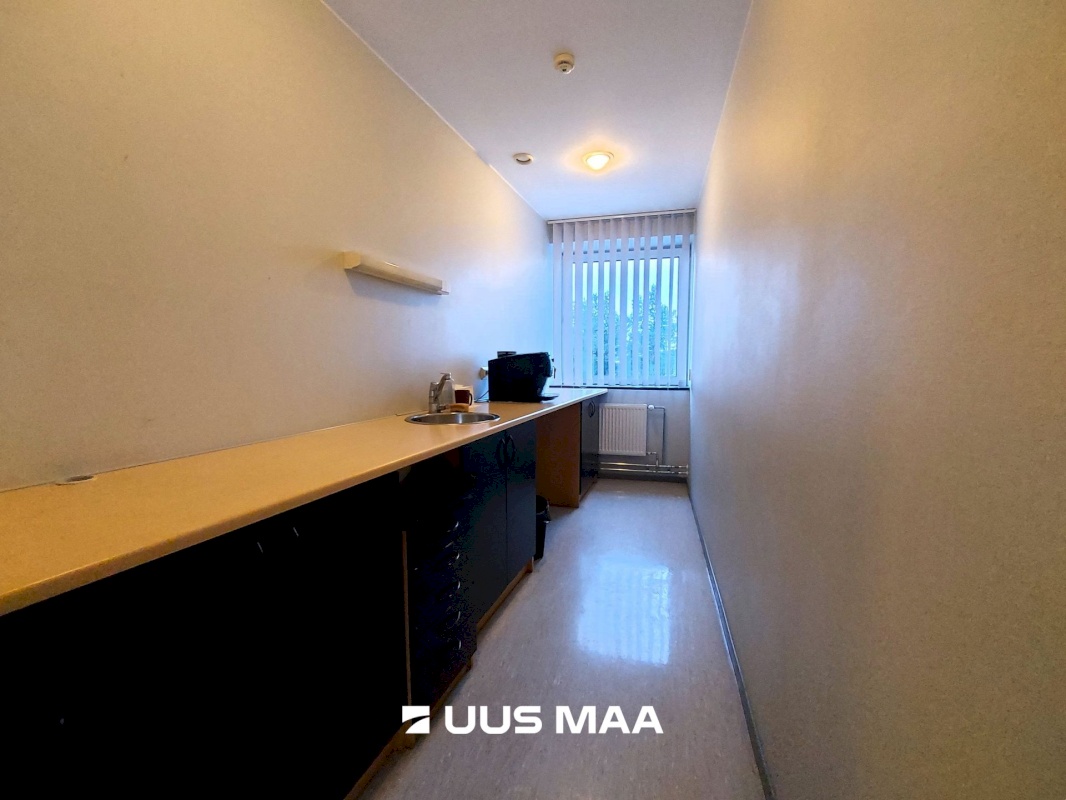 Tallinn, Lasnamäe linnaosa, Mustakivi, Osmussaare tn 10