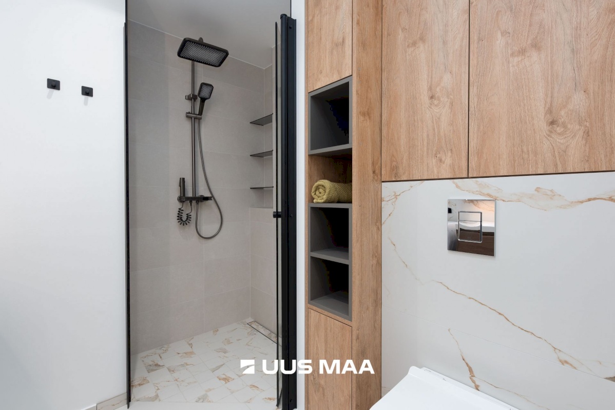 Tallinn, Nõmme linnaosa, Raudtee tn 35