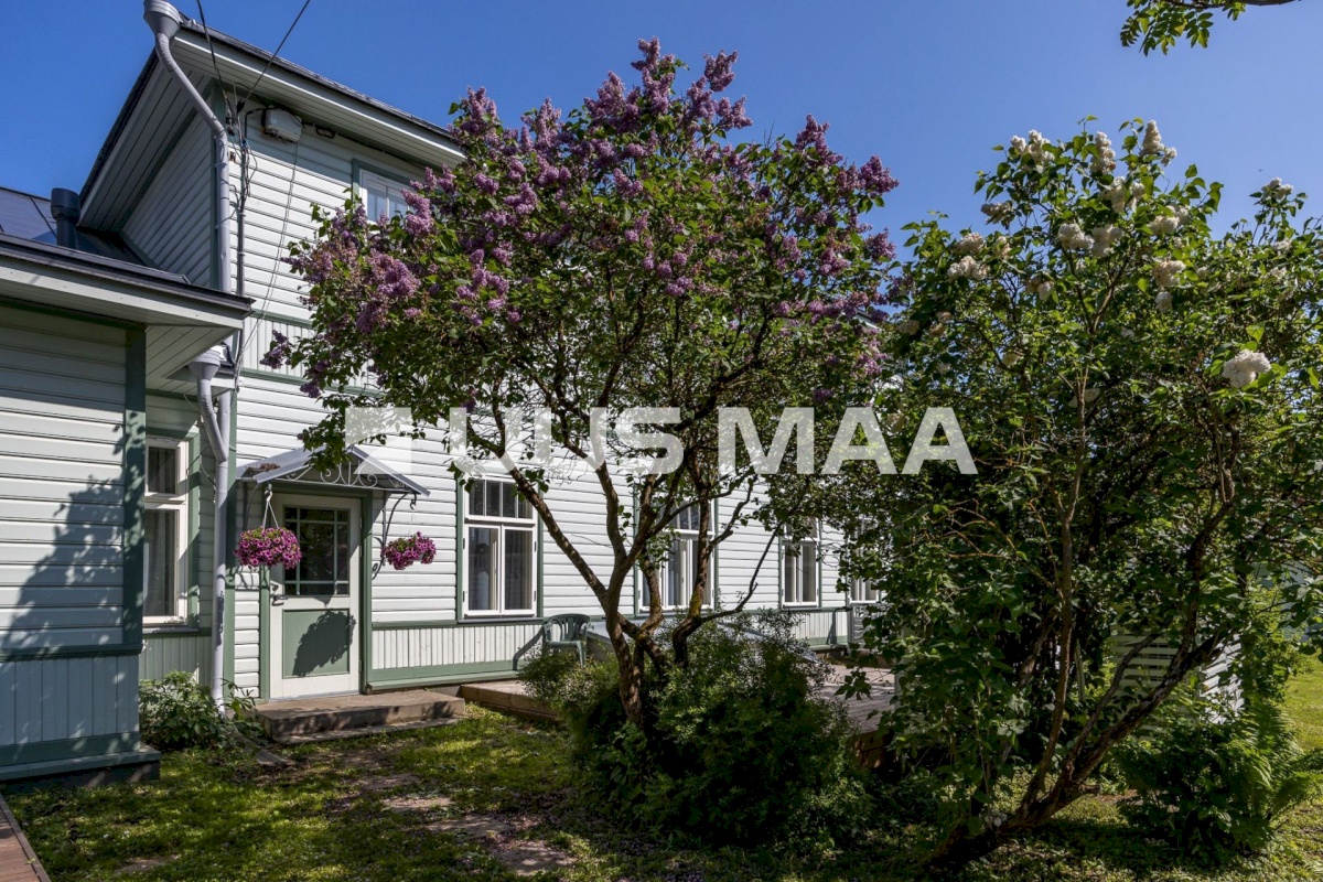 Tallinn, Nõmme linnaosa, Raudtee tn 35