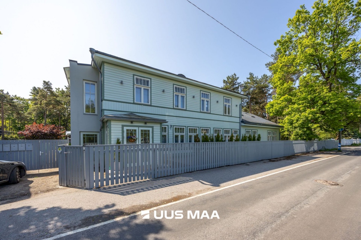 Tallinn, Nõmme linnaosa, Raudtee tn 35