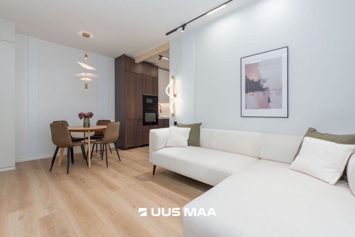 Tallinn, Nõmme linnaosa, Raudtee tn 35