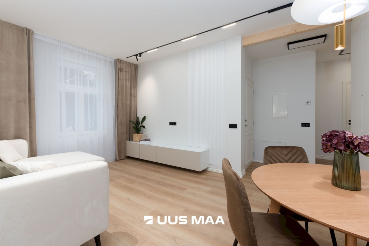 Tallinn, Nõmme linnaosa, Raudtee tn 35