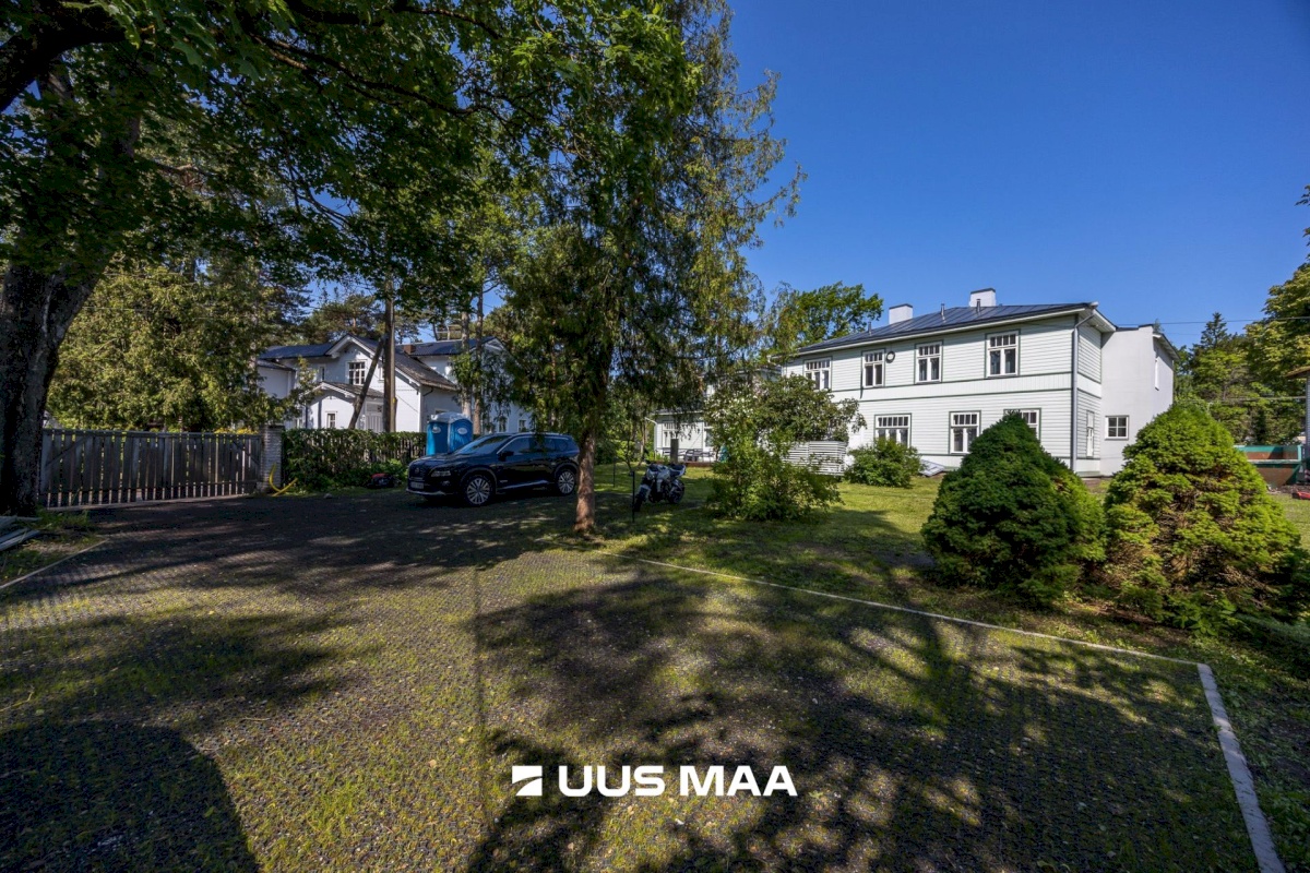 Tallinn, Nõmme linnaosa, Raudtee tn 35