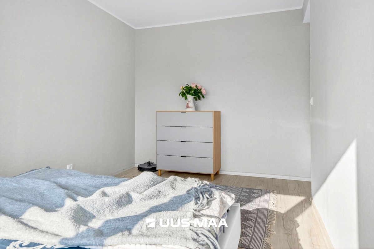 Saaremaa vald, Orissaare alevik, Võidu põik 1