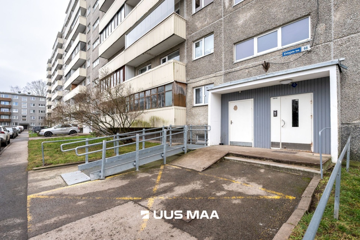 Tallinn, Mustamäe linnaosa, Mustamäe, Ehitajate tee 68