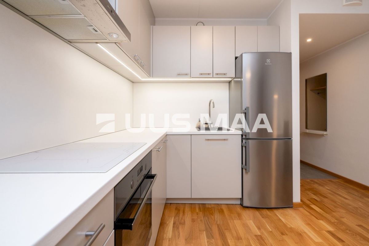 Saue vald, Laagri alevik, Kooli tn 3