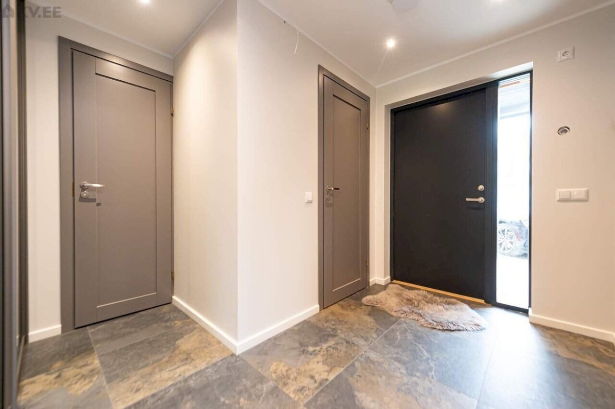 Anija vald, Kehra linn, Aia tn 4-4