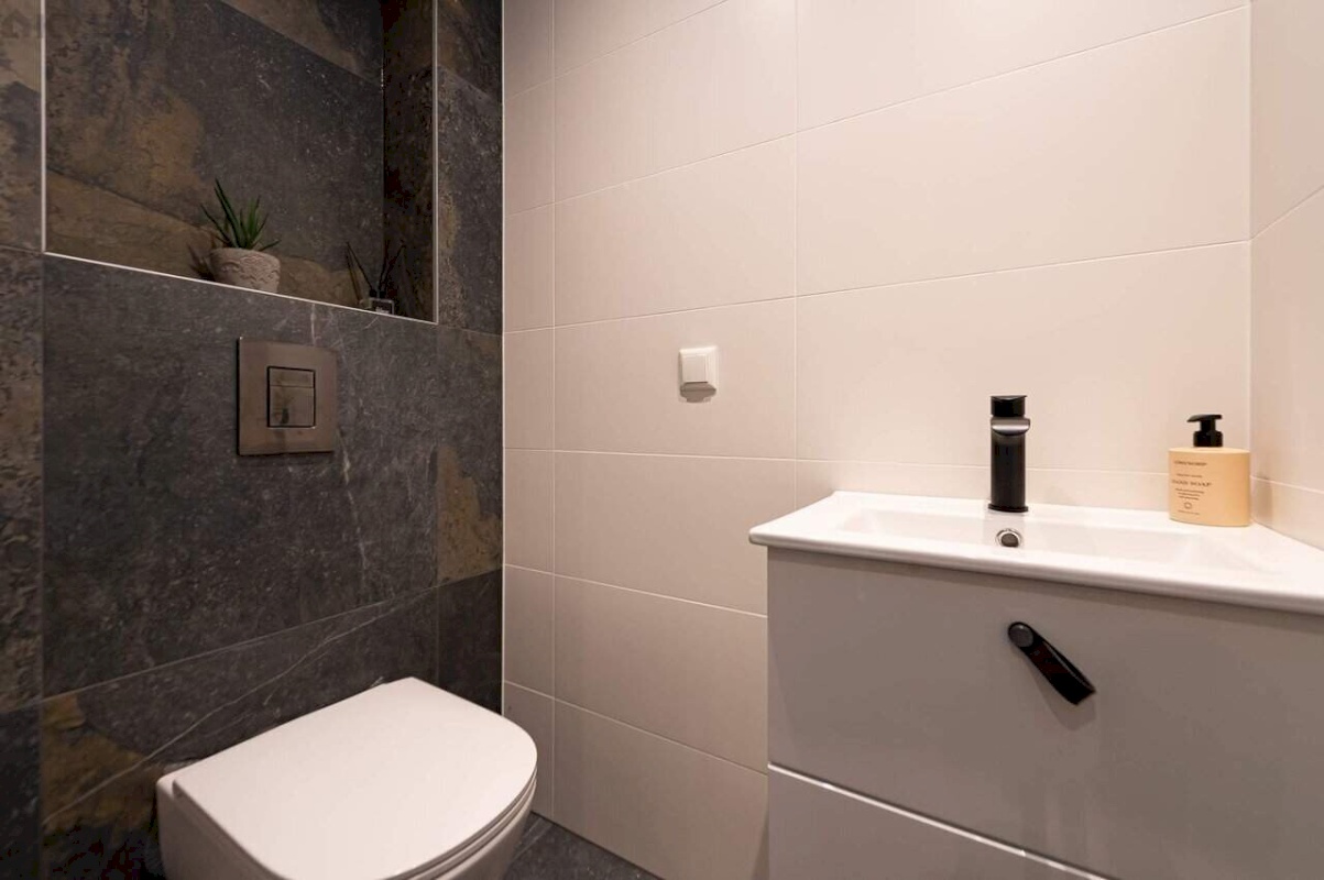 Anija vald, Kehra linn, Aia tn 4-4