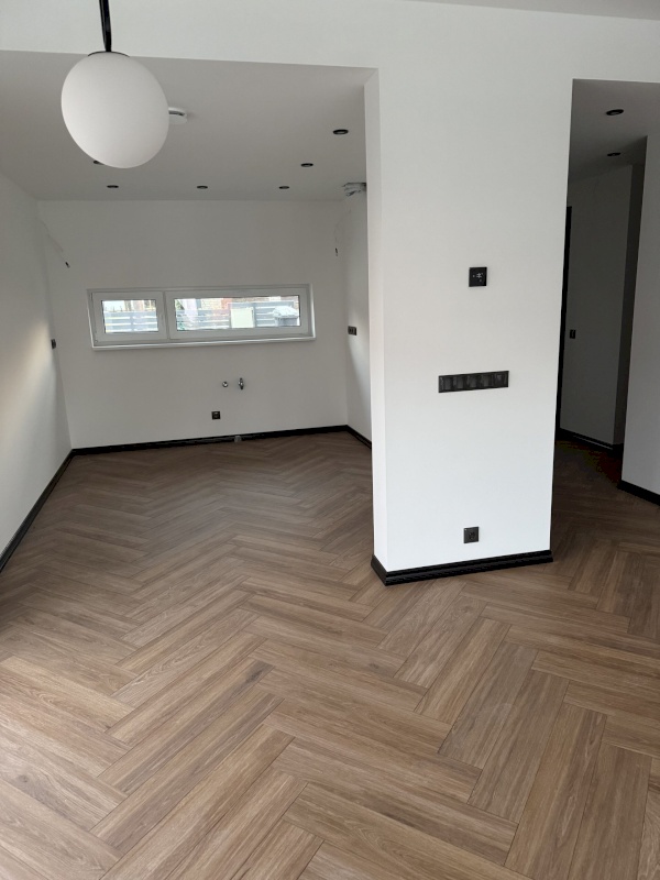 Anija vald, Kehra linn, Aia tn 4-4