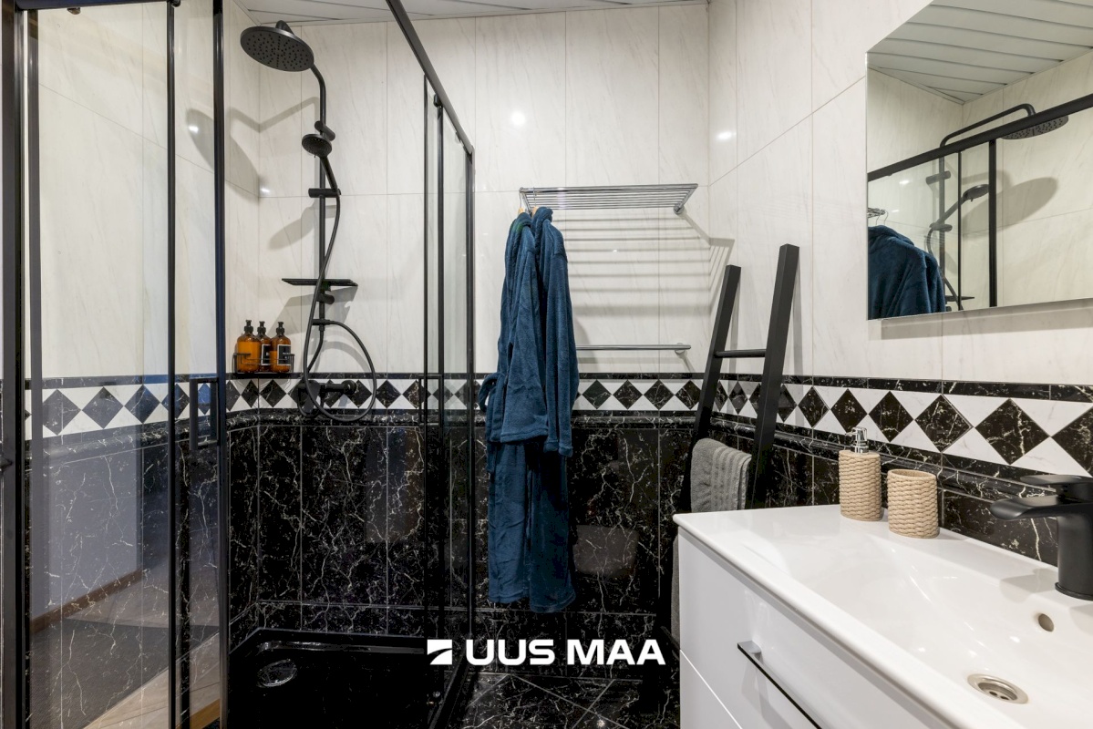 Tallinn, Kesklinna linnaosa, Südalinn, Tartu mnt 16